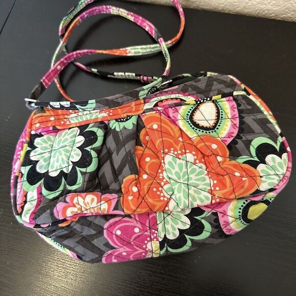 Vera Bradley Ziggy Zinnia Crossbody Small Purse Shoulder Bag - Picture 1 of 6